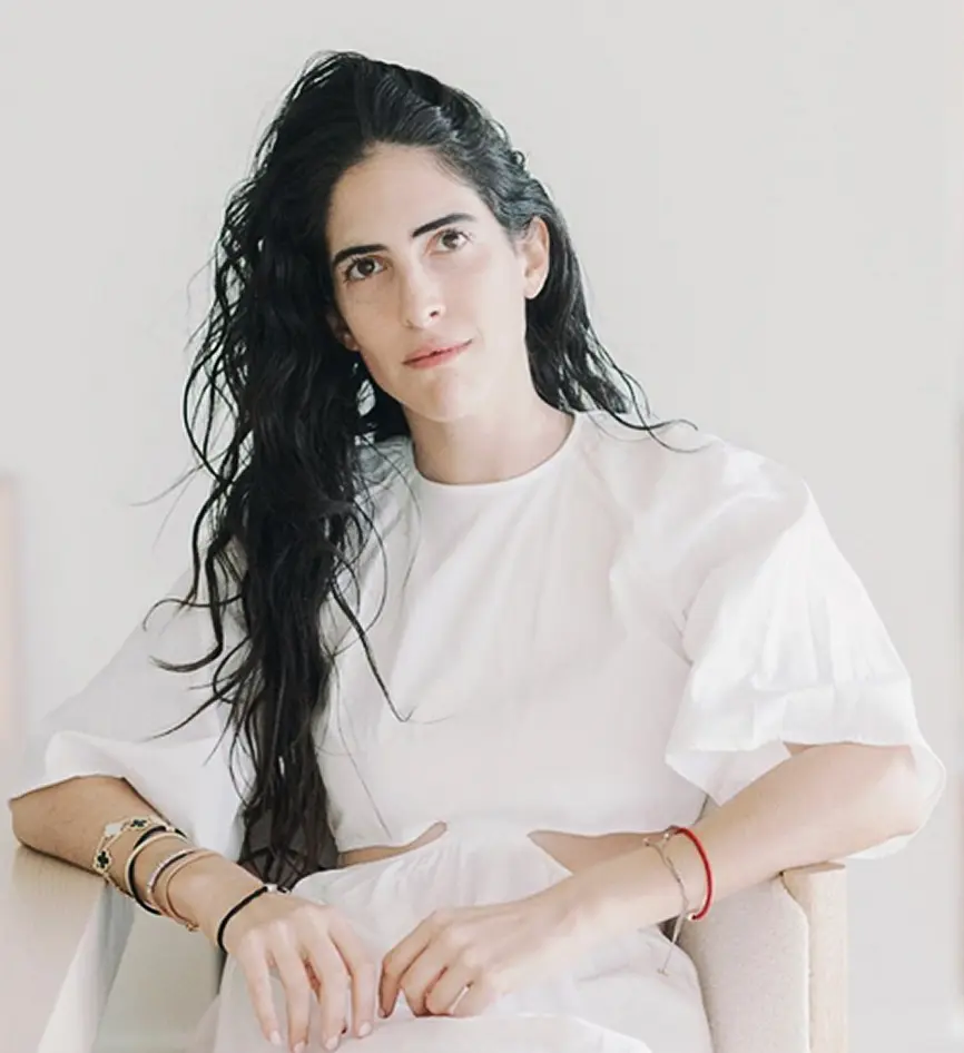 Sari Azout